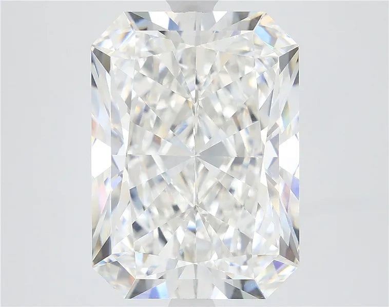 5.58ct Radiant Lab Grown Diamond (Colour F, Clarity VVS2, IGI Certified)