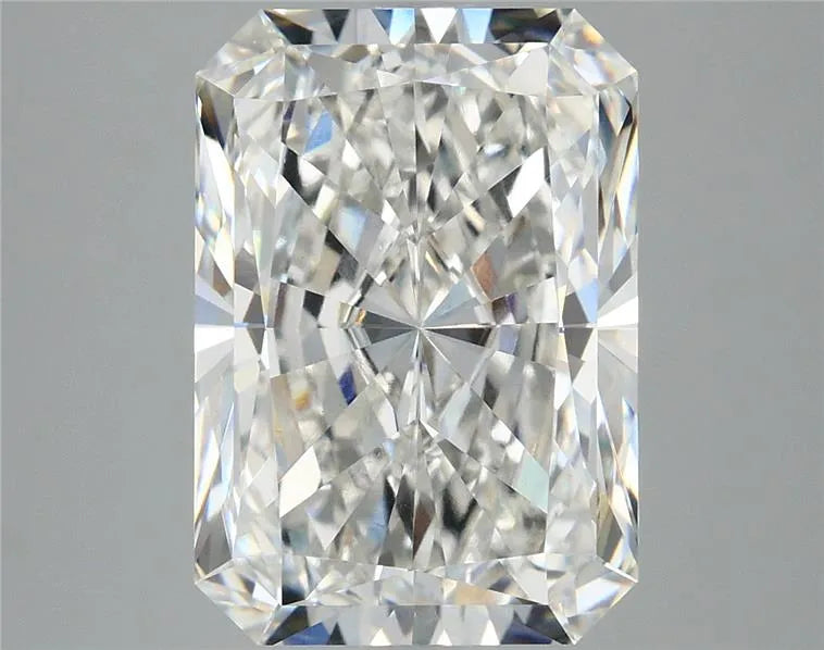 5.80ct Radiant Lab Grown Diamond (Colour F, Clarity VVS2, IGI Certified)