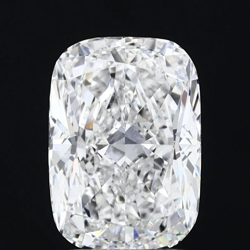 3.52ct Cushion modified Lab Grown Diamond (Colour D, Clarity VVS2, IGI Certified)