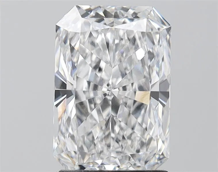 2.06ct Radiant Lab Grown Diamond (Colour D, Clarity VVS2, IGI Certified)