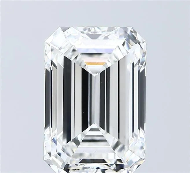 6.05ct Emerald Lab Grown Diamond (Colour E, Clarity VVS2, IGI Certified)