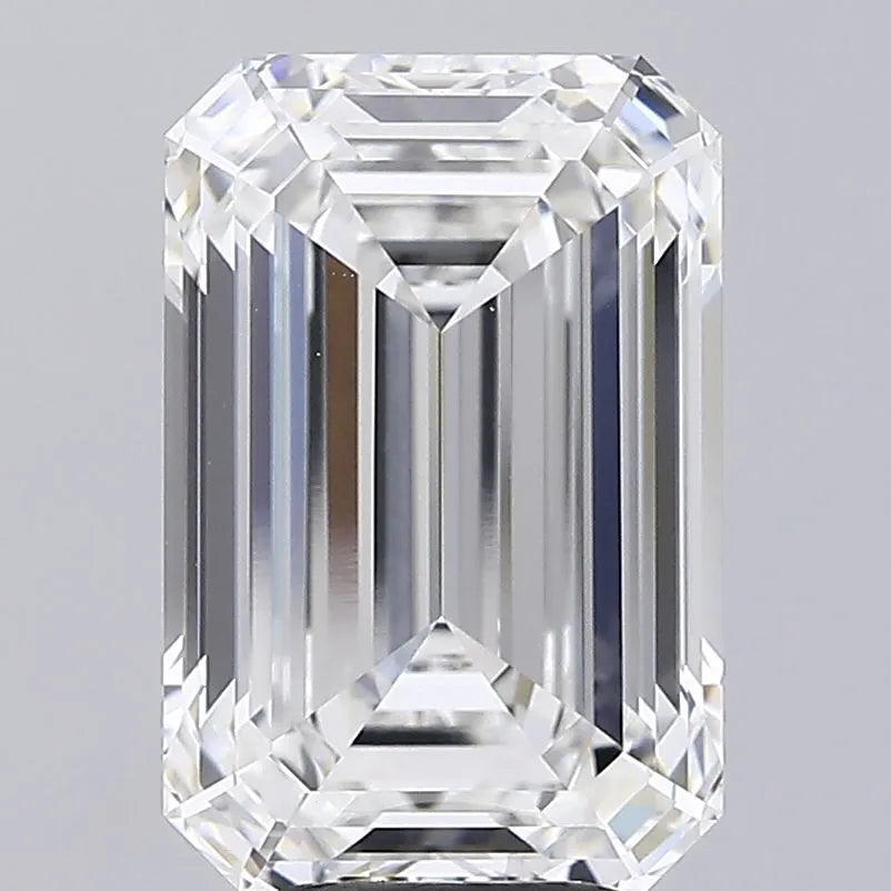6.09ct Emerald Lab Grown Diamond (Colour F, Clarity VVS2, IGI Certified)