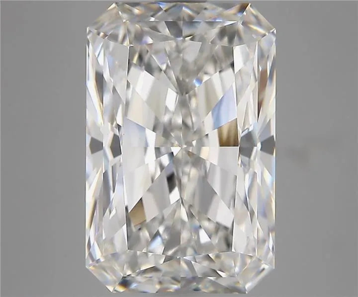 6.11ct Radiant Lab Grown Diamond (Colour E, Clarity VVS2, IGI Certified)