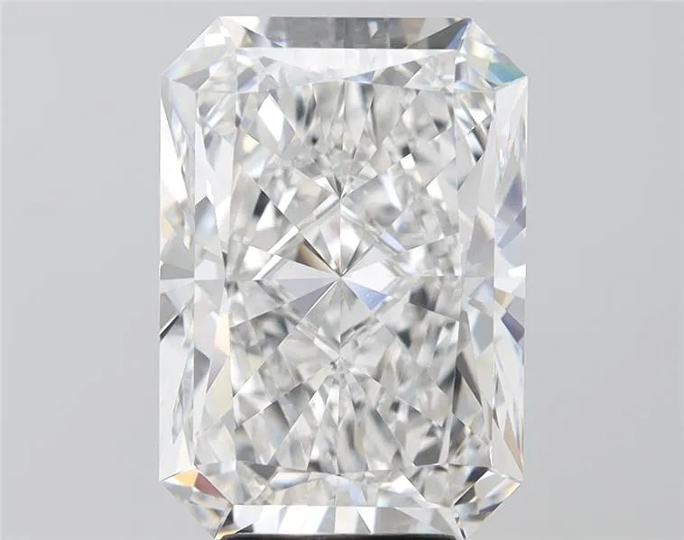 6.29ct Radiant Lab Grown Diamond (Colour F, Clarity VVS2, IGI Certified)