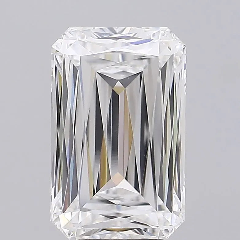 6.57ct Radiant Lab Grown Diamond (Colour E, Clarity VVS1, IGI Certified)