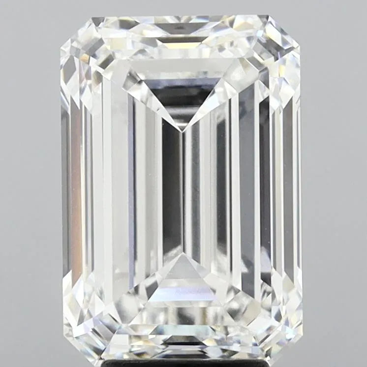 7.00ct Emerald Lab Grown Diamond (Colour F, Clarity VVS1, IGI Certified)