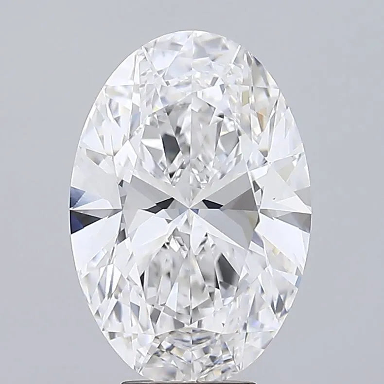 7.00ct Oval Lab Grown Diamond (Colour E, Clarity VVS2, IGI Certified)