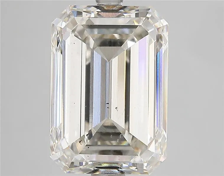 7.01ct Emerald Lab Grown Diamond (Colour I, Clarity SI2, IGI Certified)