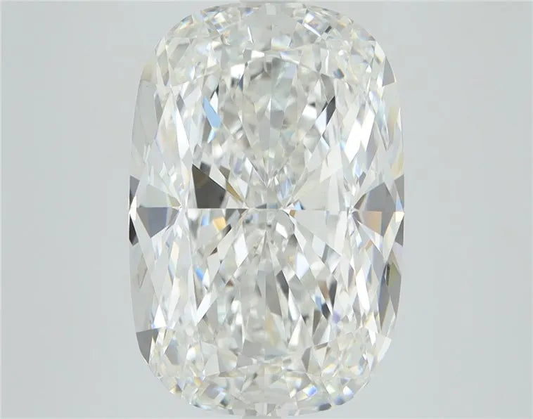 7.06ct Cushion modified Lab Grown Diamond (Colour E, Clarity VVS2, IGI Certified)