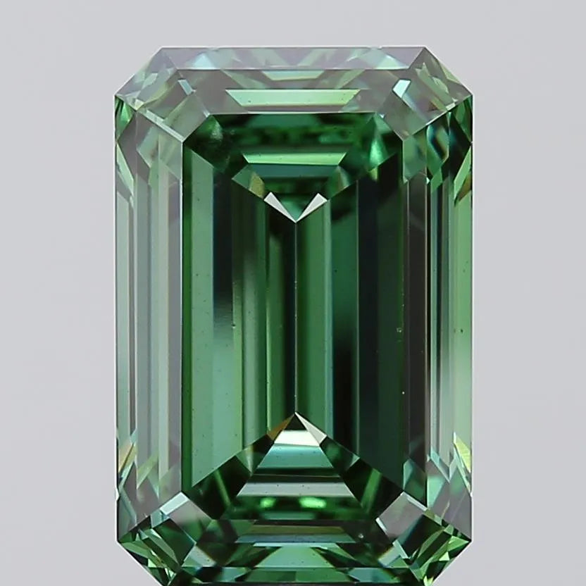 7.08ct Emerald Lab Grown Diamond (Colour Fancy Vivid Green, Clarity VS1, IGI Certified)