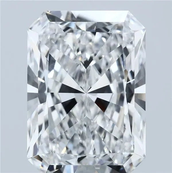 7.08ct Radiant Lab Grown Diamond (Colour E, Clarity VVS1, IGI Certified)