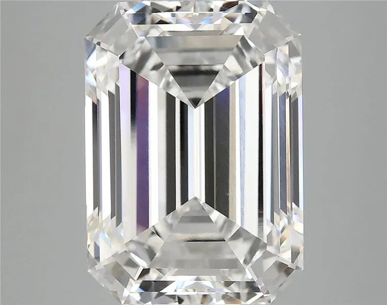 7.18ct Emerald Lab Grown Diamond (Colour F, Clarity VVS2, IGI Certified)