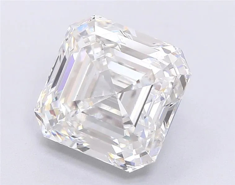 7.41ct Square emerald Lab Grown Diamond (Colour G, Clarity VS1, IGI Certified)