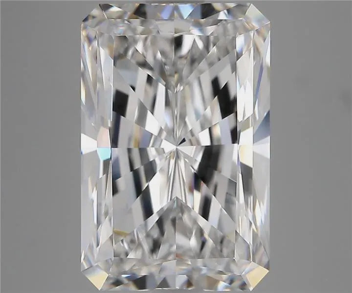 7.51ct Radiant Lab Grown Diamond (Colour D, Clarity VVS1, IGI Certified)