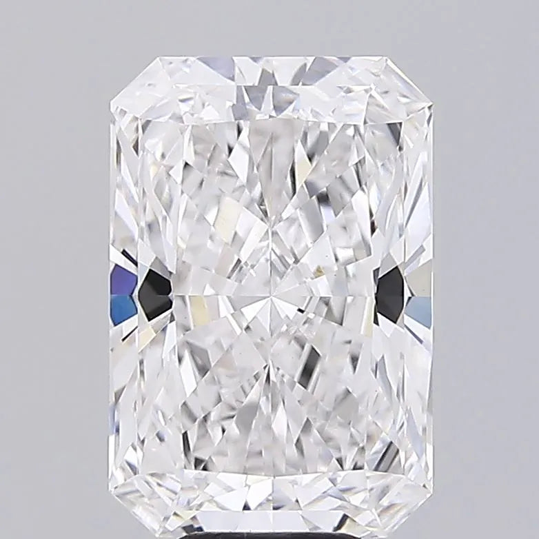 7.51ct Radiant Lab Grown Diamond (Colour F, Clarity VS1, IGI Certified)