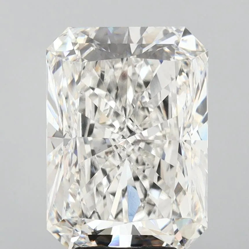 7.57ct Radiant Lab Grown Diamond (Colour G, Clarity VS1, IGI Certified)