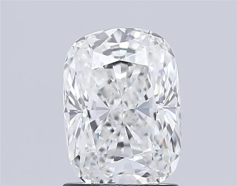 1.53ct Cushion modified Lab Grown Diamond (Colour E, Clarity VVS2, IGI Certified)
