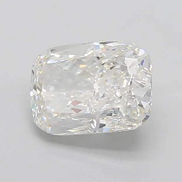 3.01ct Cushion modified Lab Grown Diamond (Colour F, Clarity VVS2, IGI Certified)