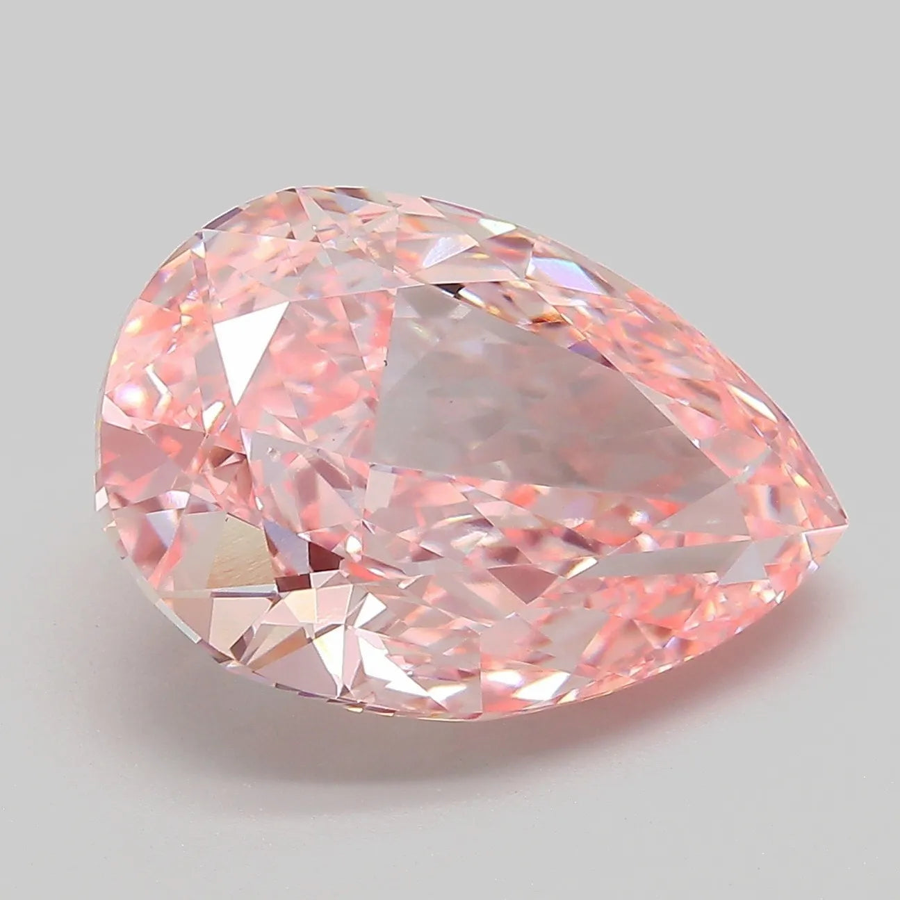 8.00ct Pear Lab Grown Diamond (Colour Fancy Vivid Pink, Clarity VS2, IGI Certified)