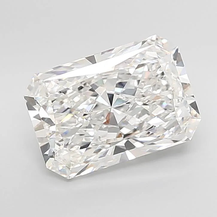 8.10ct Radiant Lab Grown Diamond (Colour F, Clarity VVS2, IGI Certified)