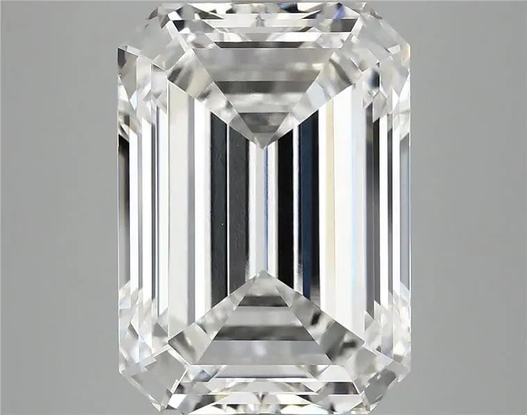9.75ct Emerald Lab Grown Diamond (Colour F, Clarity VVS2, IGI Certified)