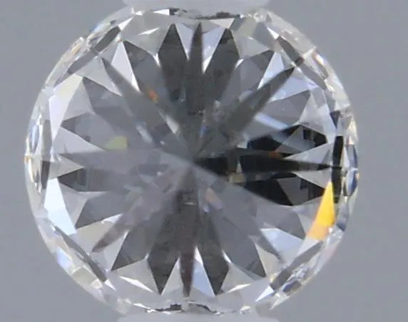 0.18ct Round Lab Grown Diamond (Colour D, Clarity VVS2, Cut VG, IGI Certified)