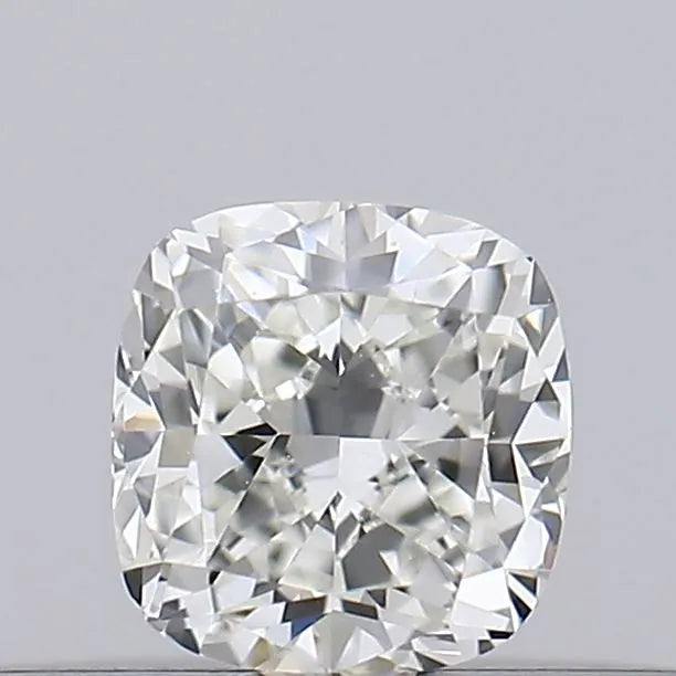 0.20ct Cushion modified Natural Diamond (Colour J, Clarity VS2, GIA Certified)