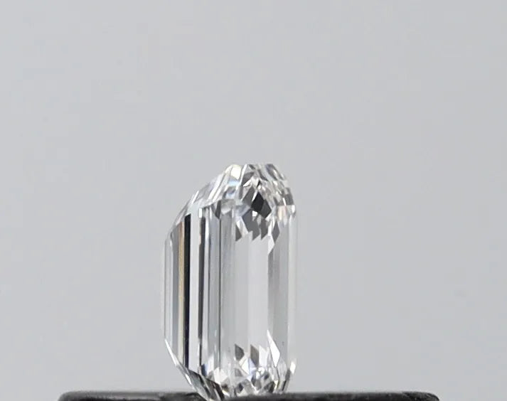 0.20ct Emerald Lab Grown Diamond (Colour D, Clarity VS2, IGI Certified)