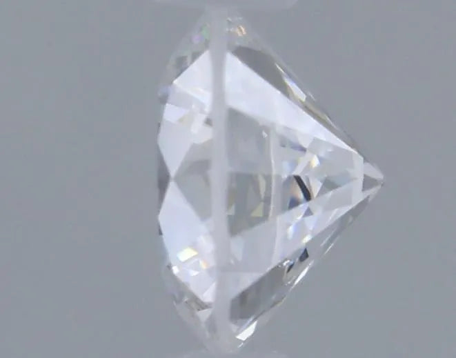 0.24ct Round Lab Grown Diamond (Colour D, Clarity VS1, Cut EX, IGI Certified)