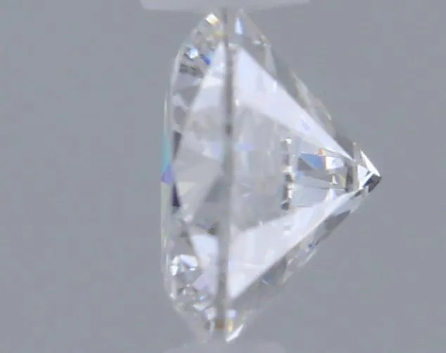 0.24ct Round Lab Grown Diamond (Colour D, Clarity VS1, Cut VG, IGI Certified)