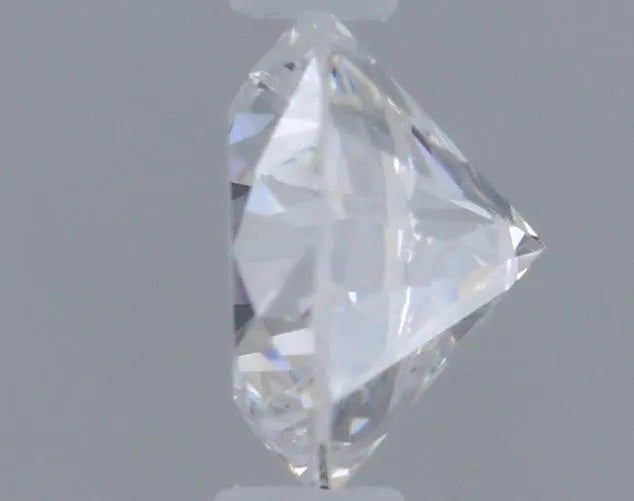 0.24ct Round Lab Grown Diamond (Colour D, Clarity VVS2, Cut VG, IGI Certified)