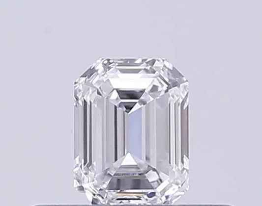0.25ct Emerald Lab Grown Diamond (Colour D, Clarity VVS1, IGI Certified)