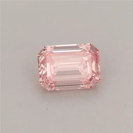 0.26ct Emerald Lab Grown Diamond (Colour Fancy Vivid Pink, Clarity VVS2, IGI Certified)