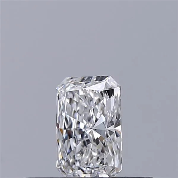 0.27ct Radiant Lab Grown Diamond (Colour D, Clarity VVS1, IGI Certified)
