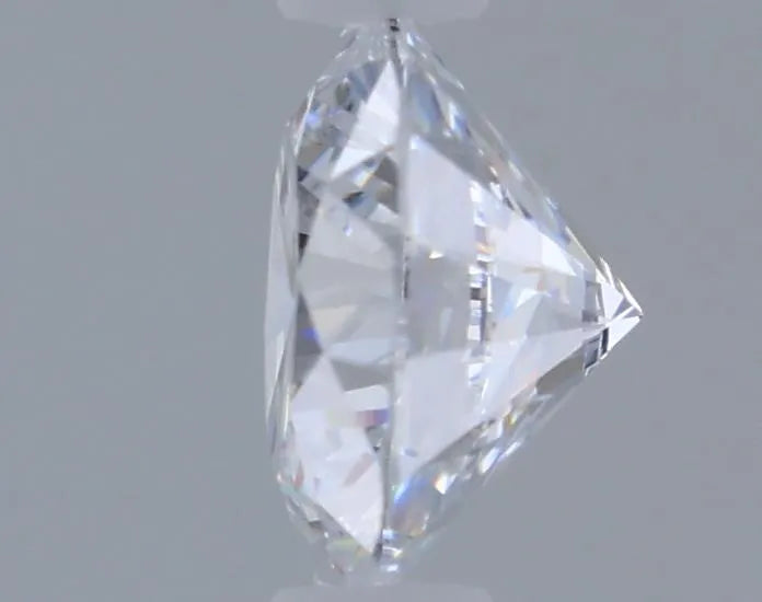 0.27ct Round Lab Grown Diamond (Colour E, Clarity VS1, Cut VG, IGI Certified)