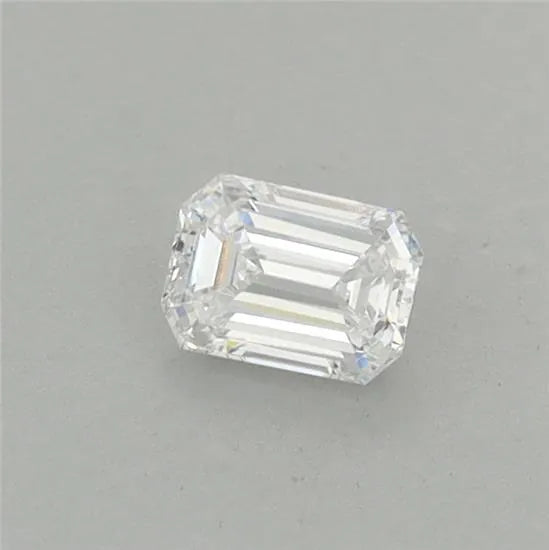 0.29ct Emerald Lab Grown Diamond (Colour D, Clarity VS1, IGI Certified)
