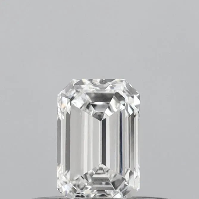 0.29ct Emerald Lab Grown Diamond (Colour E, Clarity VVS2, IGI Certified)