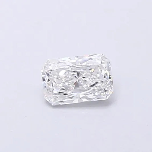 0.30ct Radiant Lab Grown Diamond (Colour D, Clarity VVS2, IGI Certified)