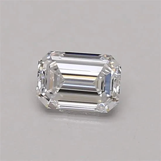 0.31ct Emerald Lab Grown Diamond (Colour D, Clarity VVS2, Cut VG, IGI Certified)