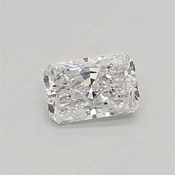 0.31ct Radiant Lab Grown Diamond (Colour D, Clarity VS1, IGI Certified)