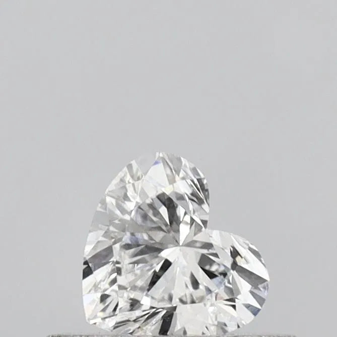 0.32ct Heart Lab Grown Diamond (Colour E, Clarity VVS2, IGI Certified)