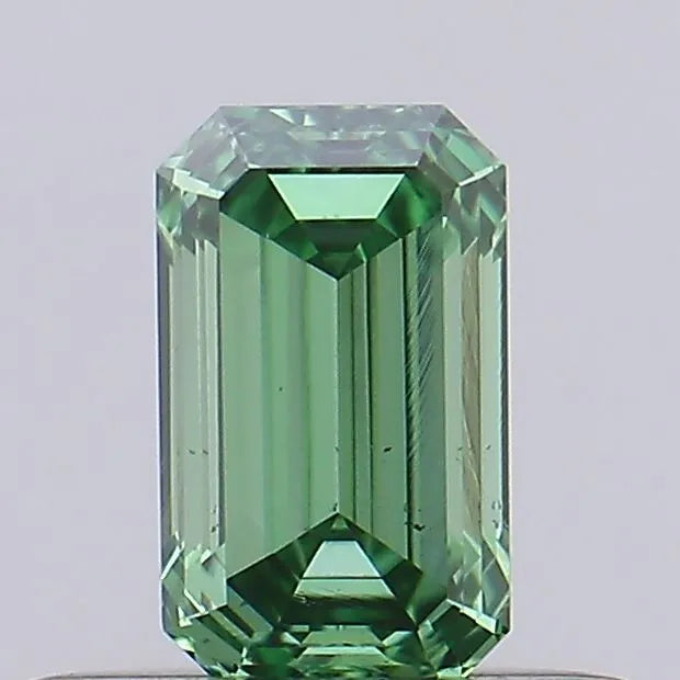 0.33ct Emerald Lab Grown Diamond (Colour Fancy Vivid Green, Clarity VS2, IGI Certified)