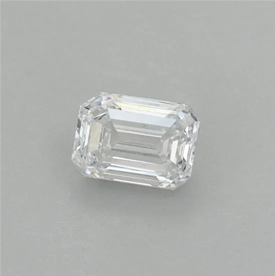 0.34ct Emerald Lab Grown Diamond (Colour E, Clarity VS2, IGI Certified)
