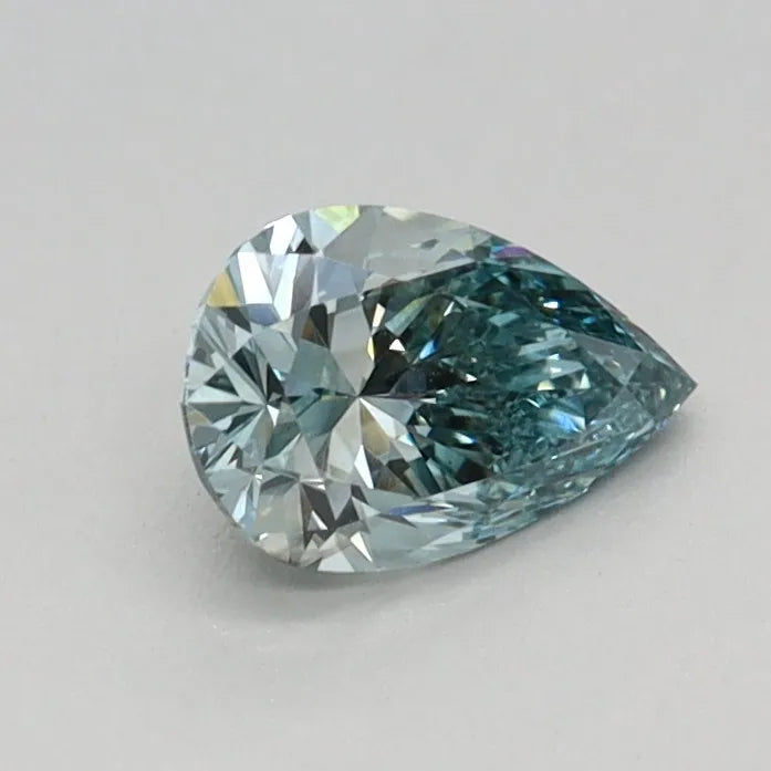 0.37ct Pear Lab Grown Diamond (Colour Fancy Vivid Green, Clarity VS1, IGI Certified)