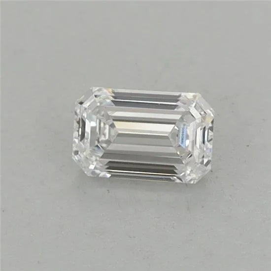 0.38ct Emerald Lab Grown Diamond (Colour D, Clarity VS1, IGI Certified)