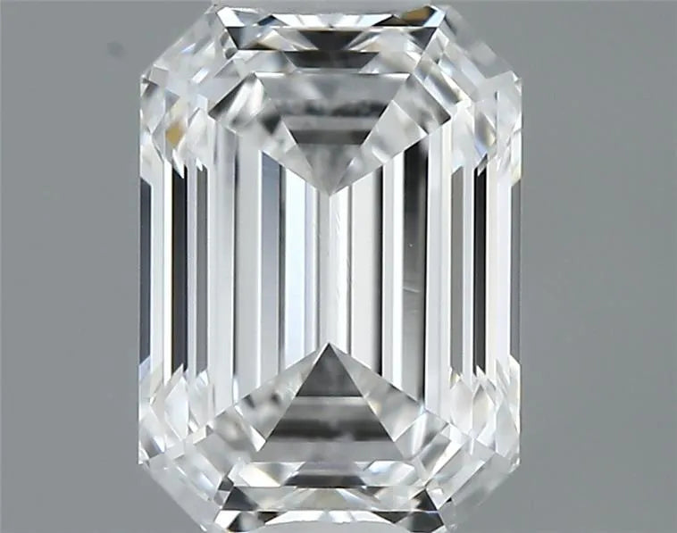 0.38ct Emerald Natural Diamond (Colour E, Clarity VVS1, GIA Certified)