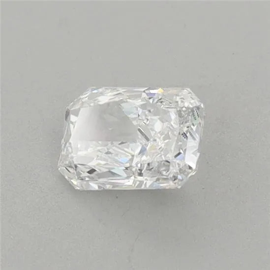0.43ct Radiant Lab Grown Diamond (Colour D, Clarity VVS2, IGI Certified)