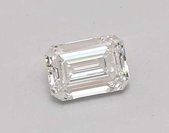 0.44ct Emerald Lab Grown Diamond (Colour E, Clarity VVS1, IGI Certified)
