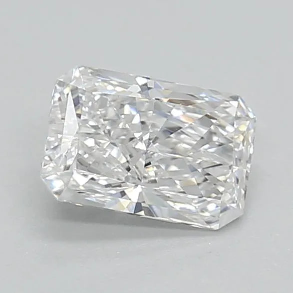0.50ct Radiant Lab Grown Diamond (Colour D, Clarity VVS2, IGI Certified)