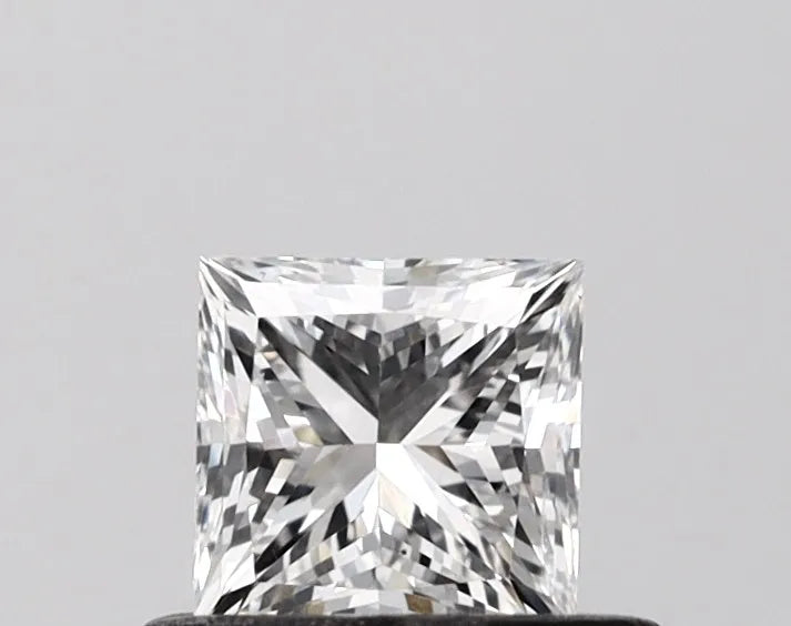 0.53ct Princess Lab Grown Diamond (Colour E, Clarity VS2, IGI Certified)